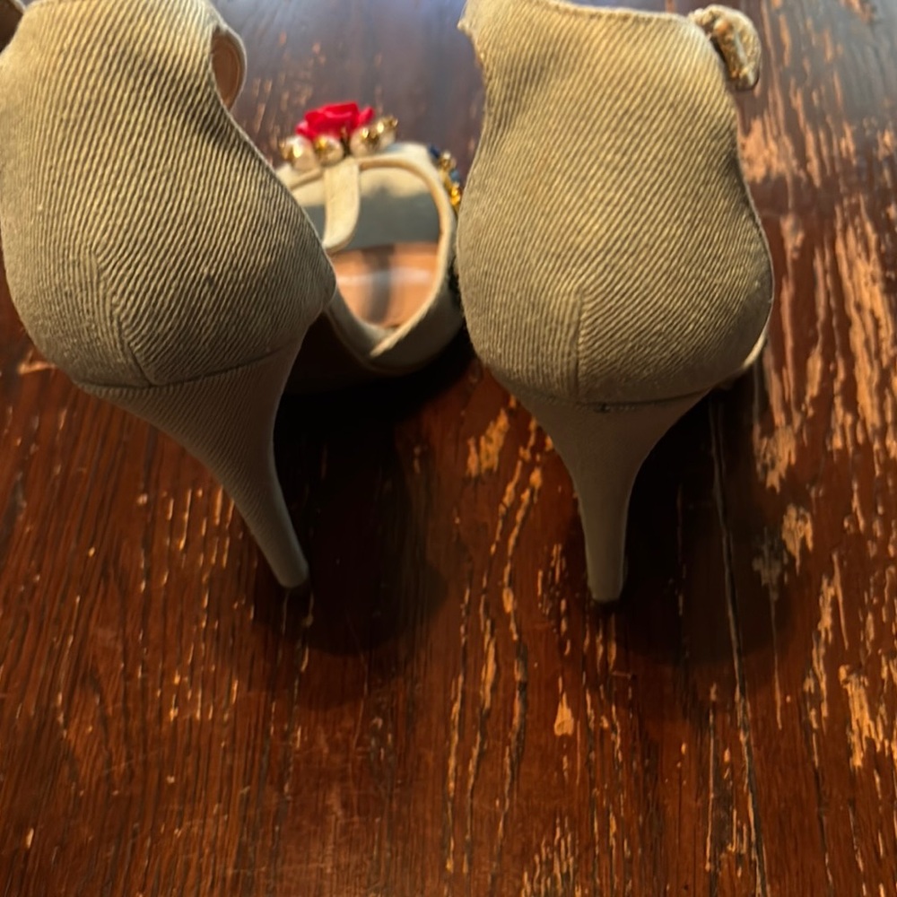 Betsey Johnson Red and Gray Heels with Floral Embellishments - Picture 6 of 7